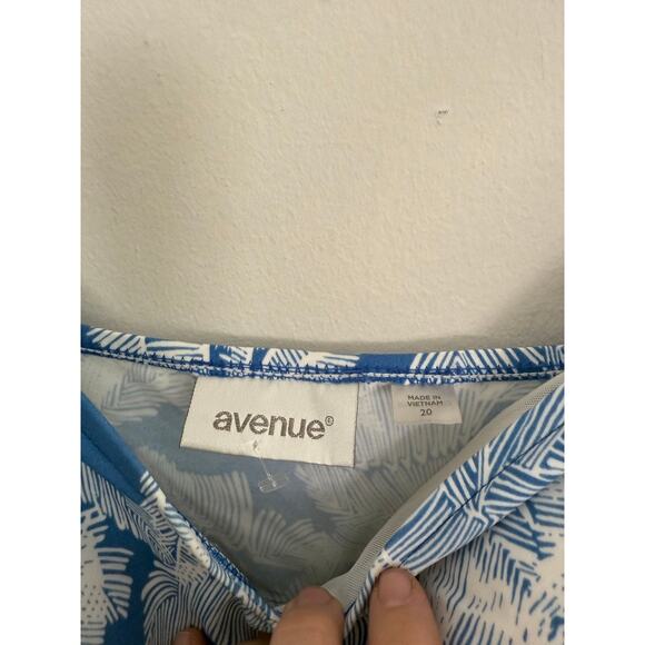 Avenue Women's Plus One Piece Skirted Swimsuit | Size 20 - Picture 3 of 6